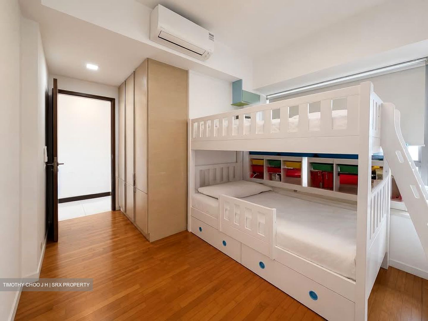 Waterfront Waves (D16), Condominium #593207141